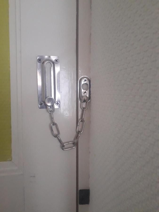 Chambre meublée au cœur de ville Le Creusot Exterior foto